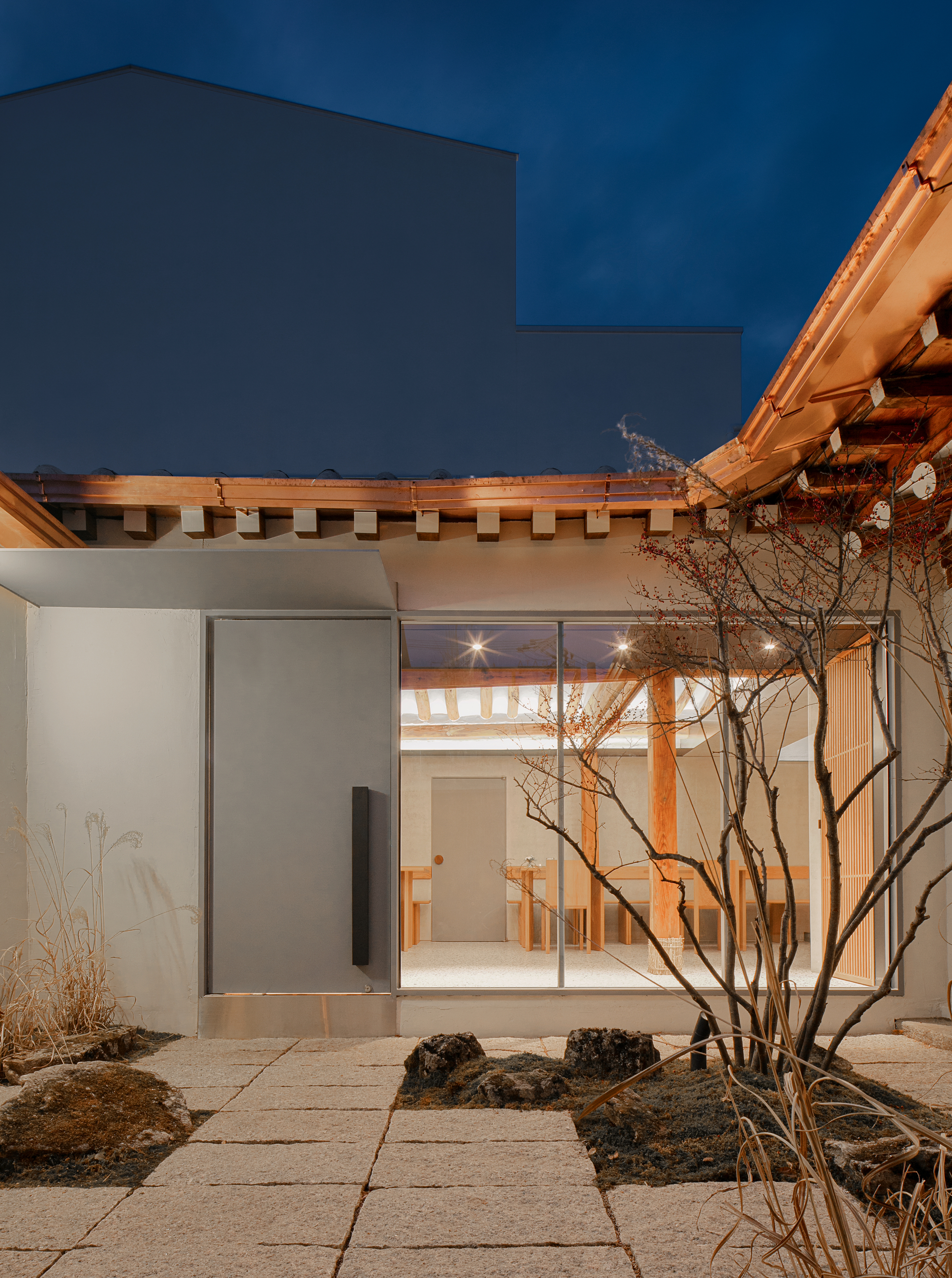 Mangata Restaurant / NOMAL-33