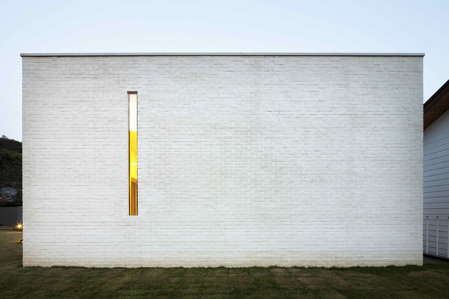 双家庭住宅的极简与古典之美-67