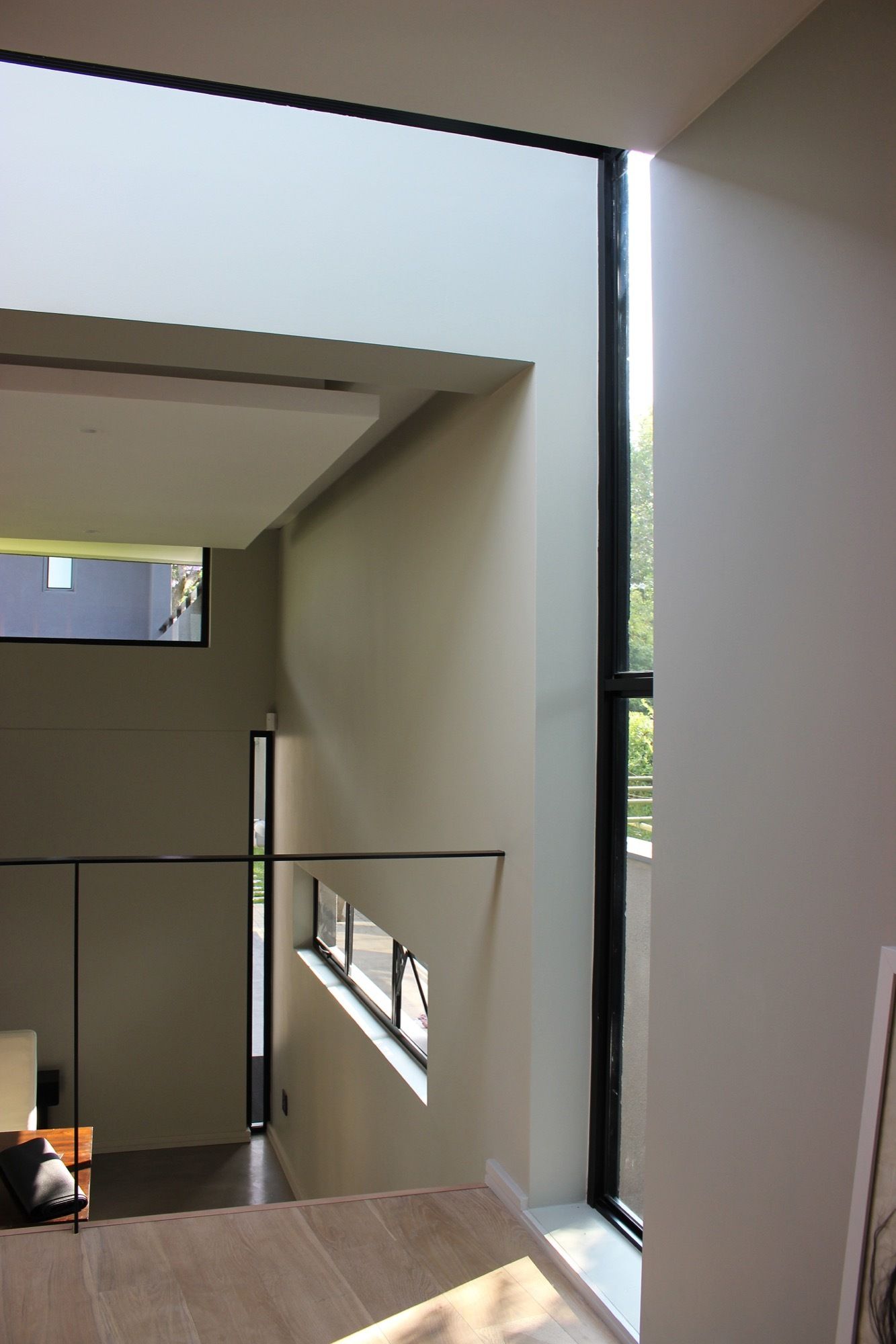 南非约翰内斯堡 Granite House | 现代家庭生活与自然景观的融合-16