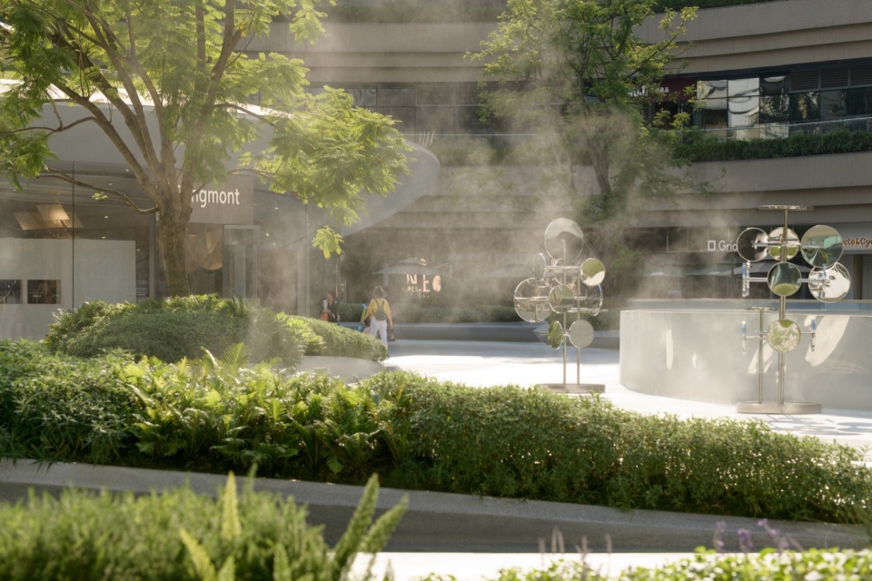 成都万象城公共广场改造设计丨中国成都丨扎哈·哈迪德建筑事务所,FLO景观设计事务所等-53