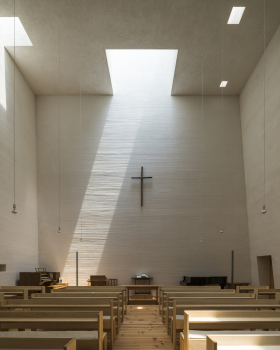 班乔教堂丨日本东京丨Tezuka Architects