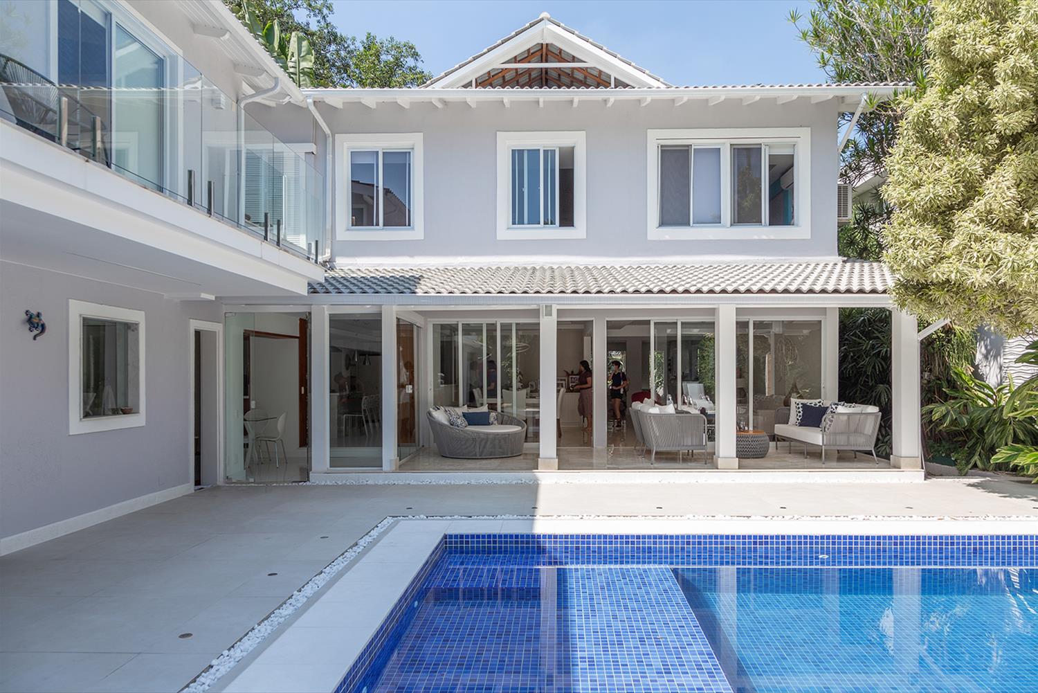 里约热内卢的蓝色海洋住宅设计-4