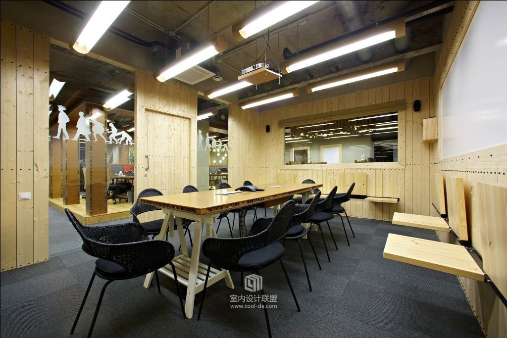 McCann-Erickson 办公室-23