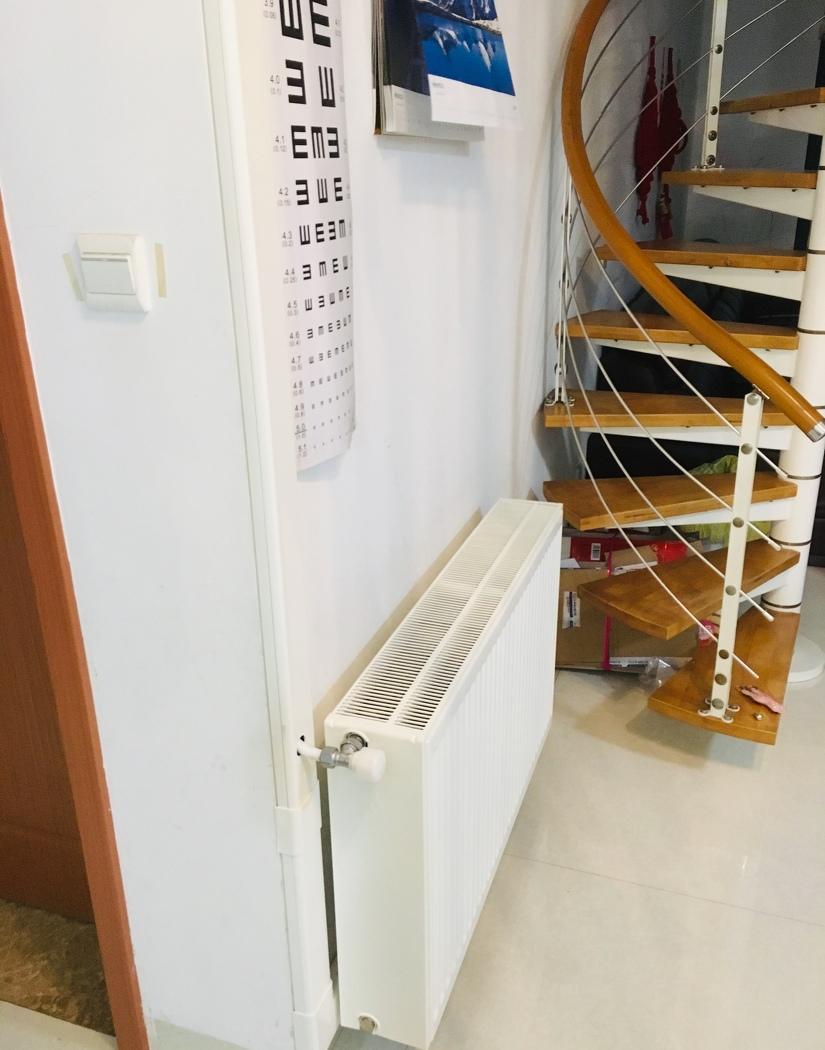 松江荣乐中路德国普特斯暖气片安装案例-12