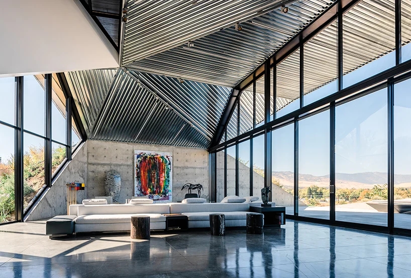 美国西部荒漠中的“变形器”住宅-24