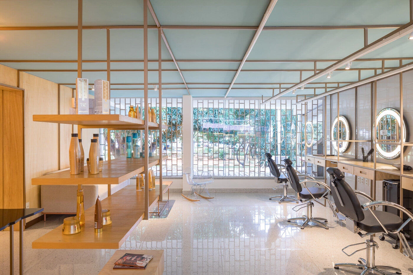 内尔美发沙龙丨巴西巴西利亚丨mínimo arquitetura e design-16