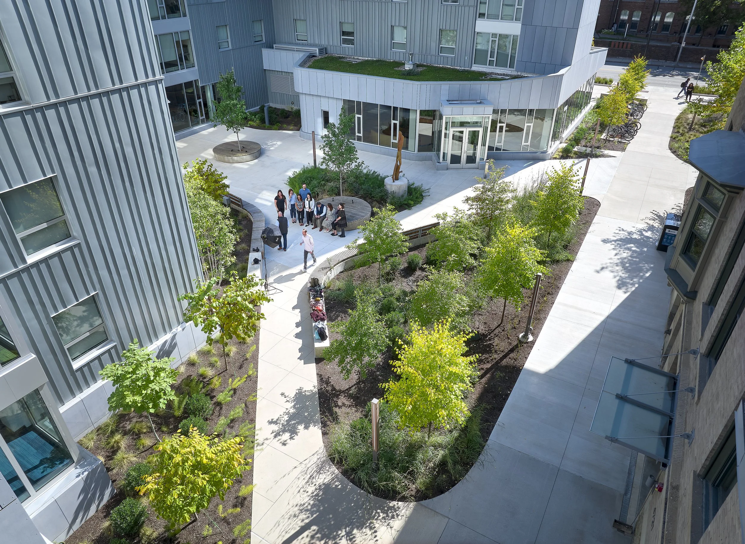 卡内基梅隆大学第五大道与克莱德楼及社区共享空间丨美国匹兹堡丨LTL Architects-12