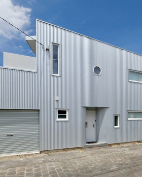 Around the Bend / Nigel Grigg Architects