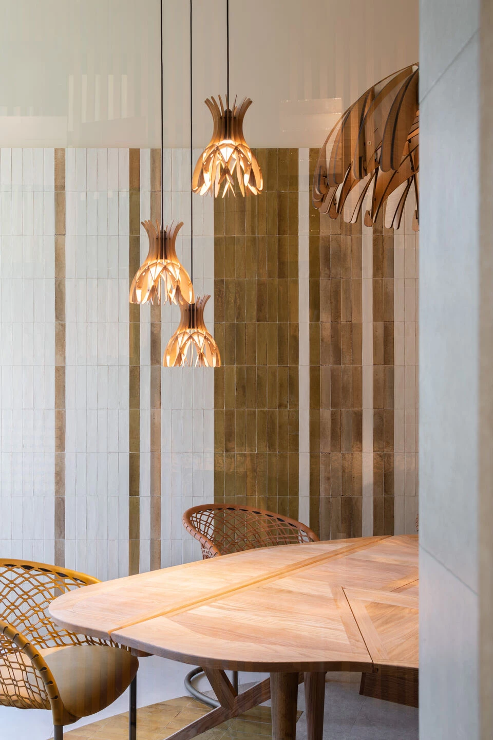 Ragno 旗舰店丨意大利米兰丨Miralles Tagliabue EMBT-50