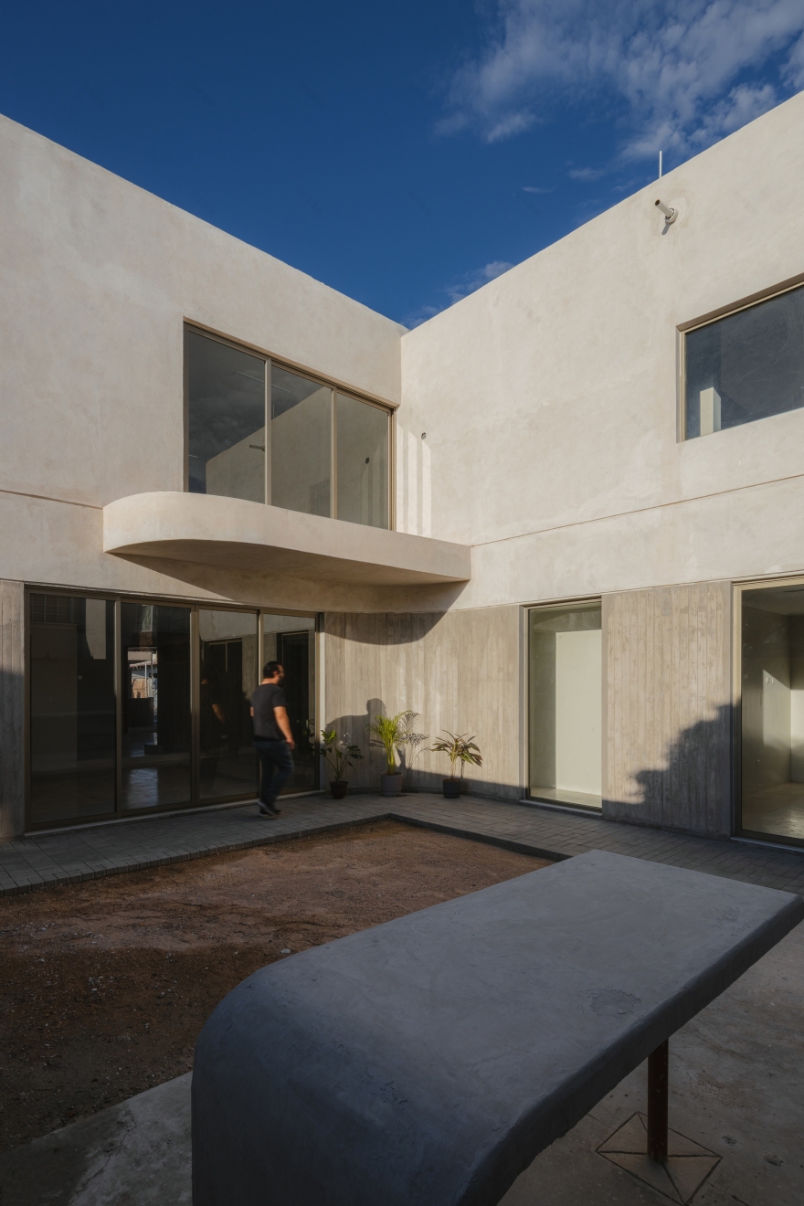 罗德里格斯宅邸丨墨西哥墨西卡利丨Veintedoce Arquitectura-19