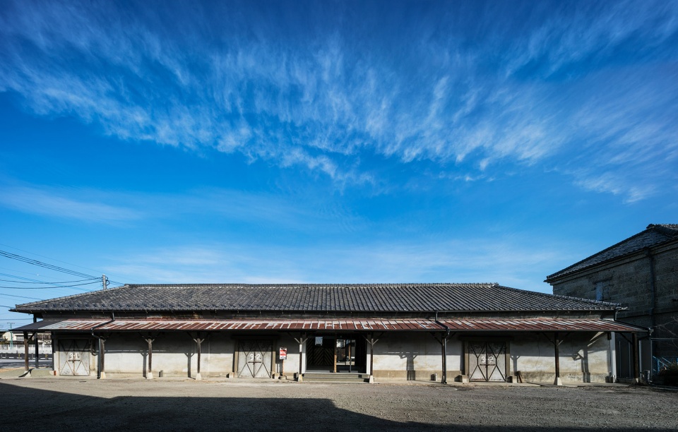 碳纤维补强 日本富冈三号仓库变身社区公共空间-3