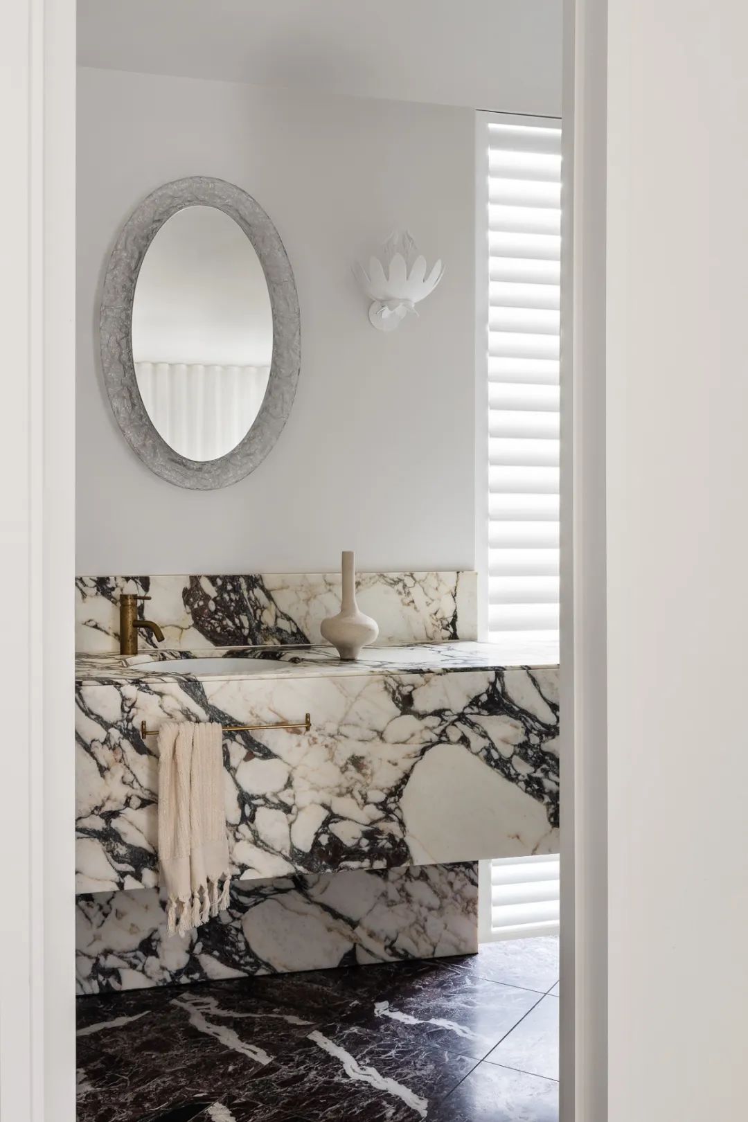 墨尔本 Lilac Linen 住宅改造丨加拿大维多利亚丨Sally Caroline-39