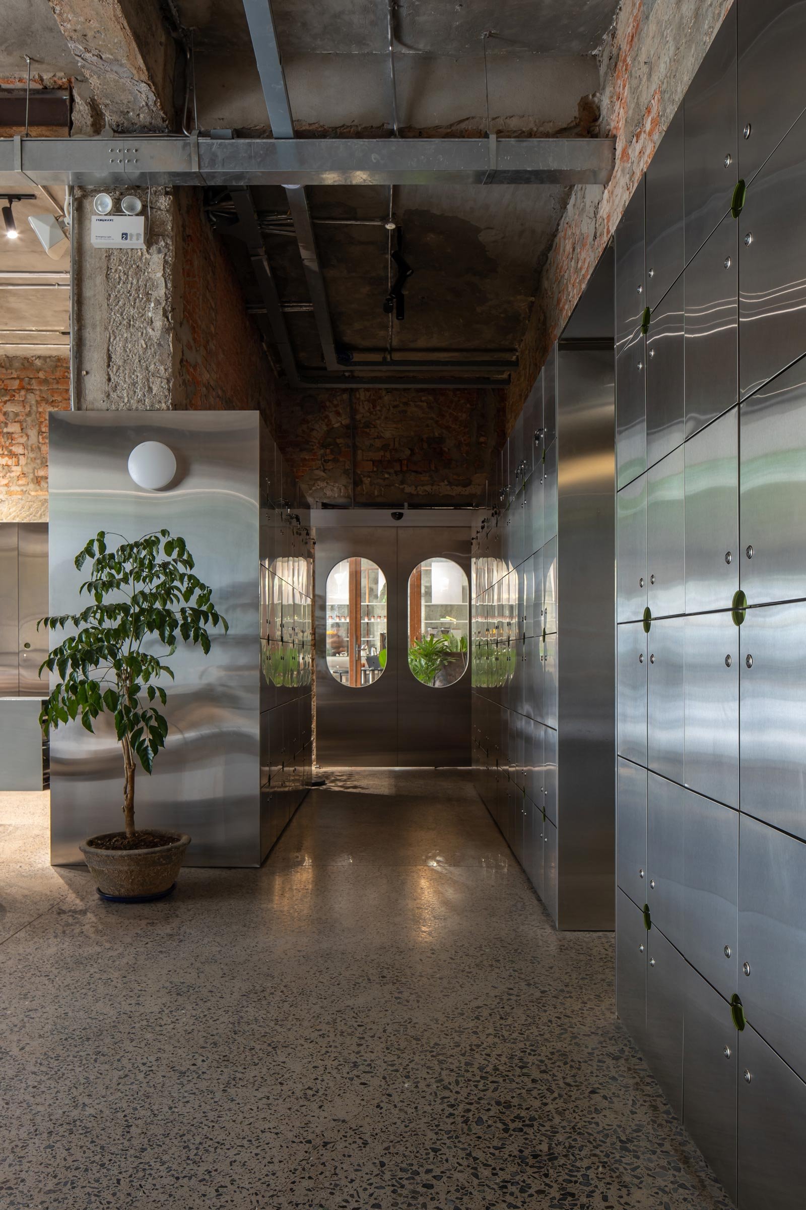 A Heritage Villa Becomes a Mixed-Use Space — Design Anthology-15