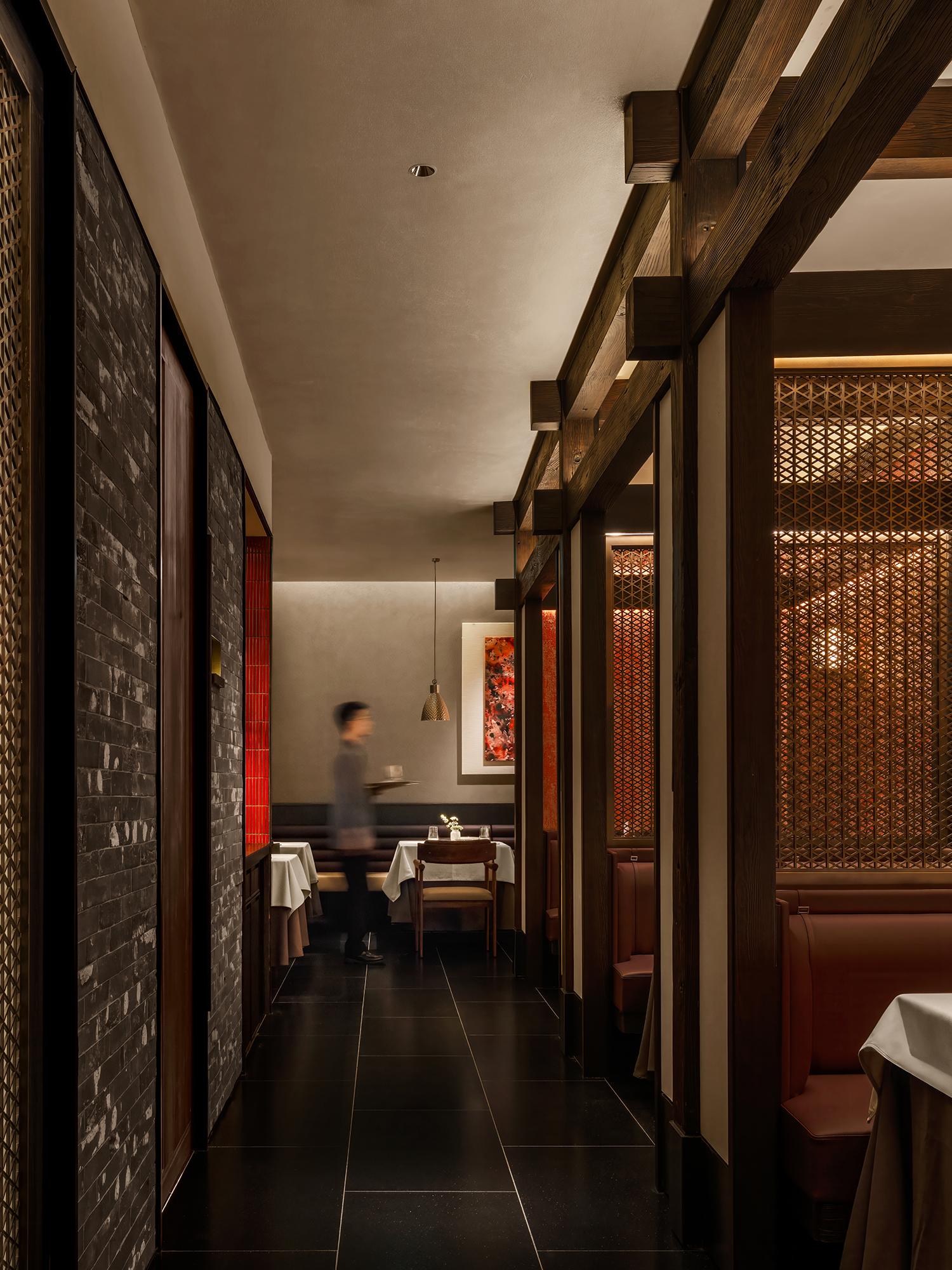 四季民福新加坡首店丨屋里门外设计-1