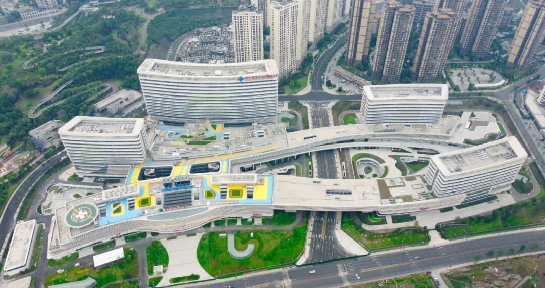 服务健康中国,打造卫生高地!中建八局川南区域医疗中心项目投入试运行-17