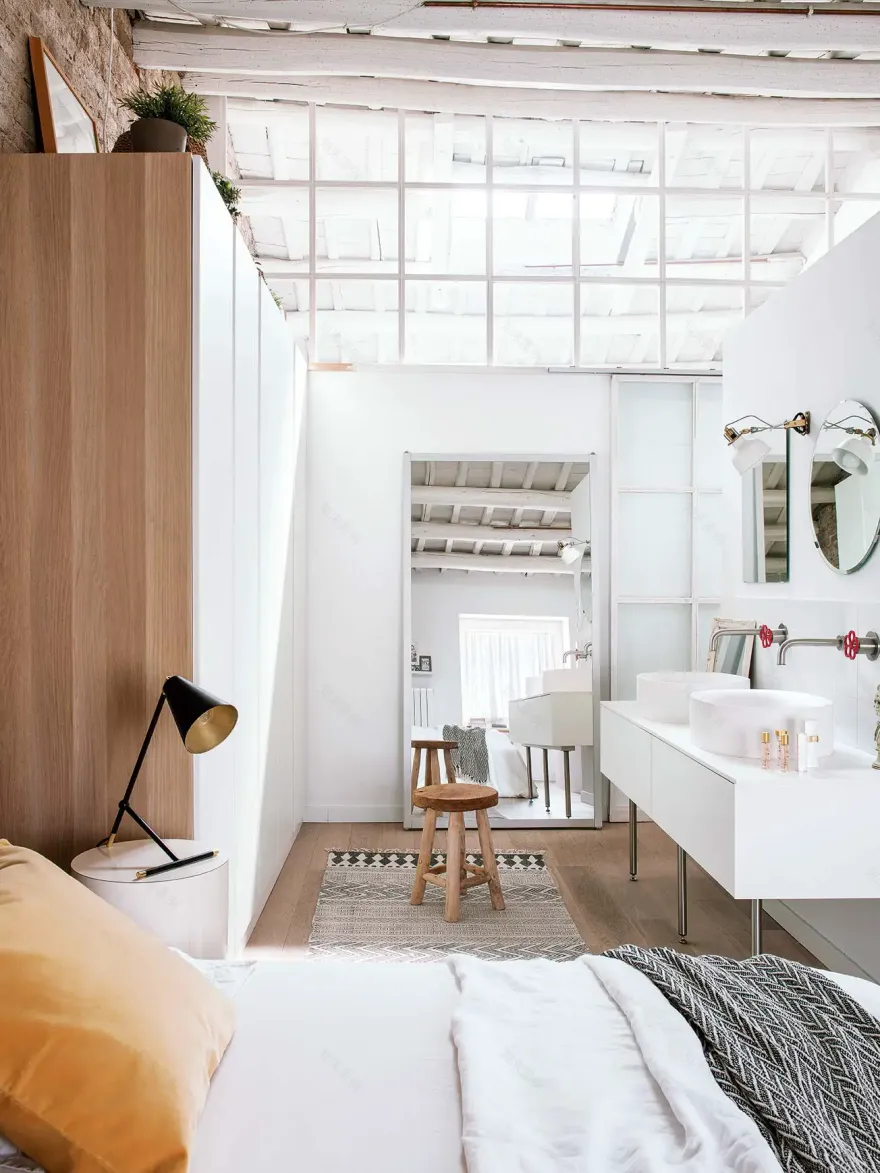 巴塞罗那工业风格 loft 翻新设计-12