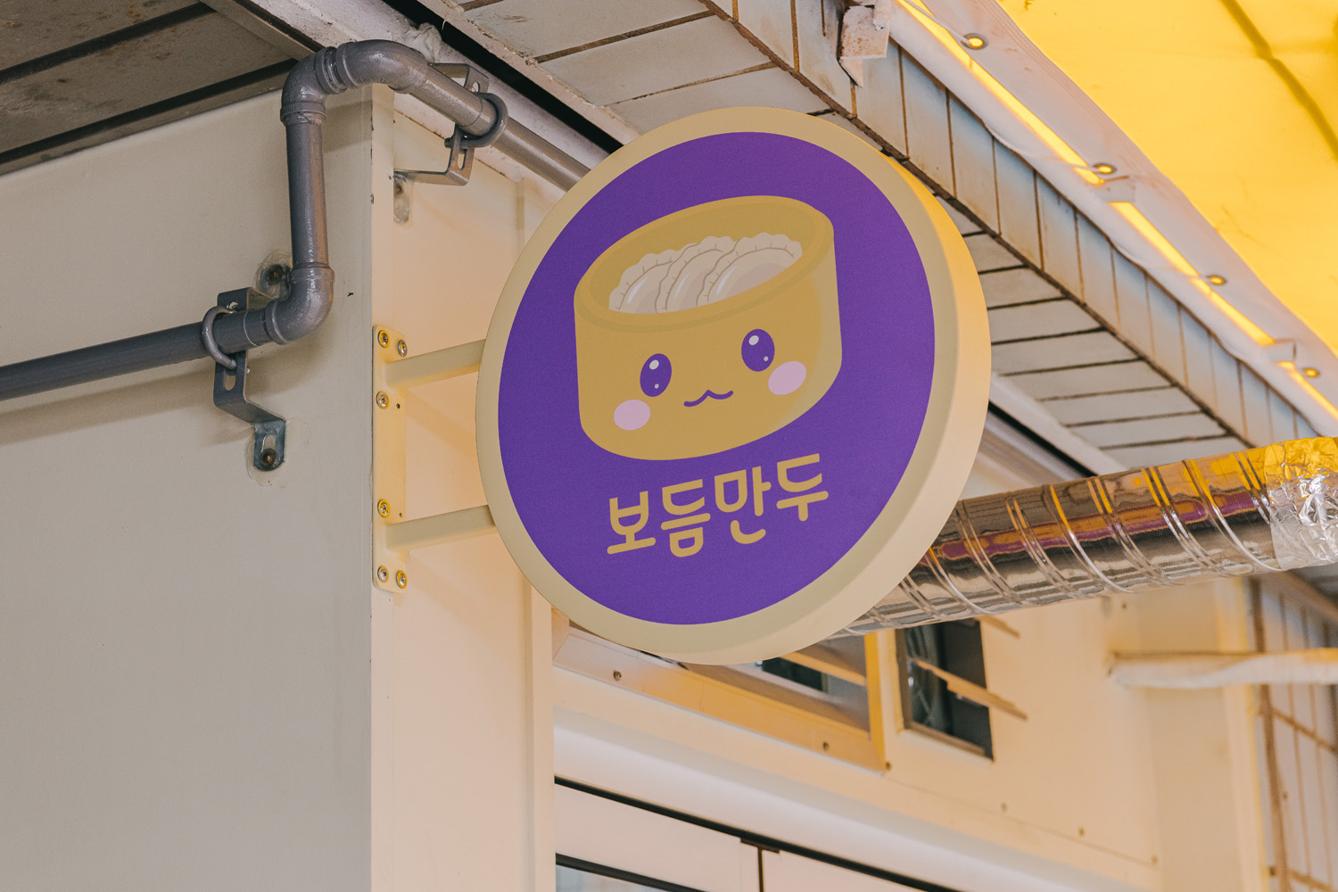 白色极简 | 6 层豪华别墅的室内设计惊喜-11