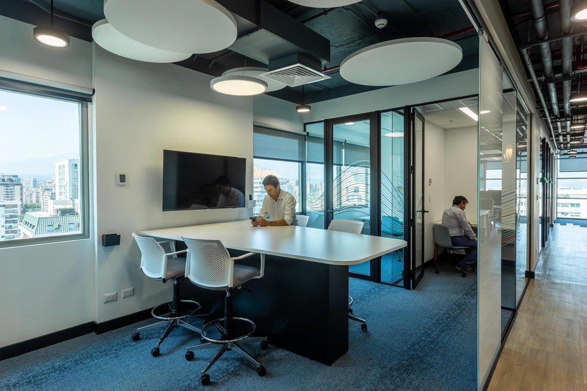 科尔本办公室 圣地亚哥丨智利圣地亚哥丨Contract Workplaces-20