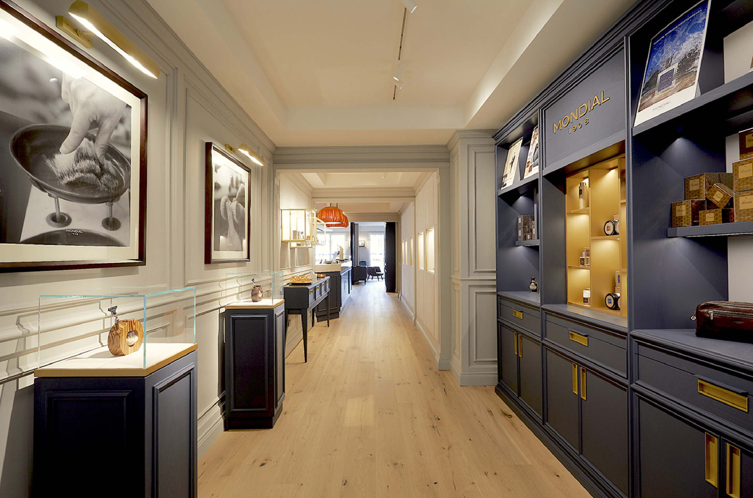 佛罗伦萨百年品牌旗舰店,传统与精致的男士美容空间-0