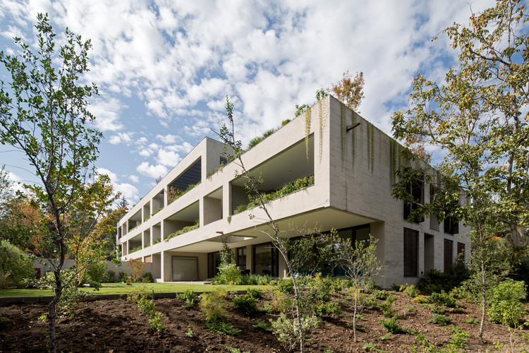 安第斯山脚下的混凝土庄园-24