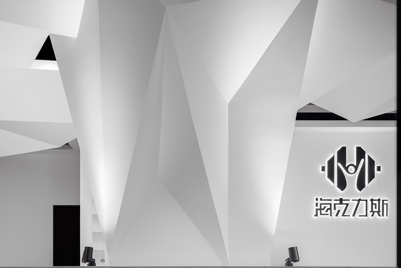 海克力斯健身空间设计丨中国昆明丨CUN寸匠FF-3