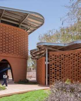 歌德学院，塞内加尔 / Kéré Architecture