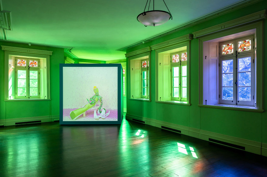 魔都上海,百年豪宅 Prada Rong Zhai 的奇幻电影展-33