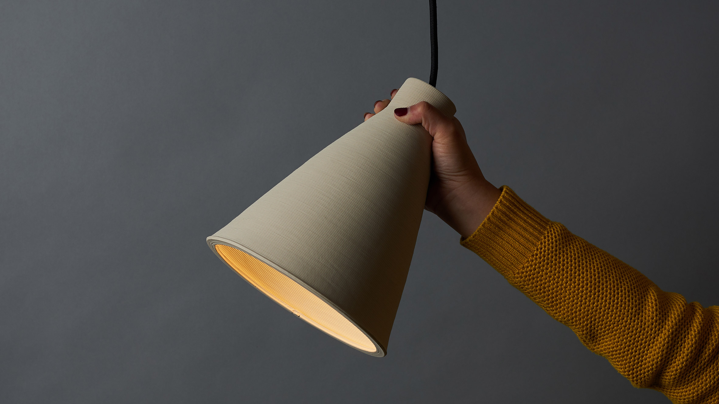 Tom Fereday's Pelo light is made from a single coil of extruded ceramic-0