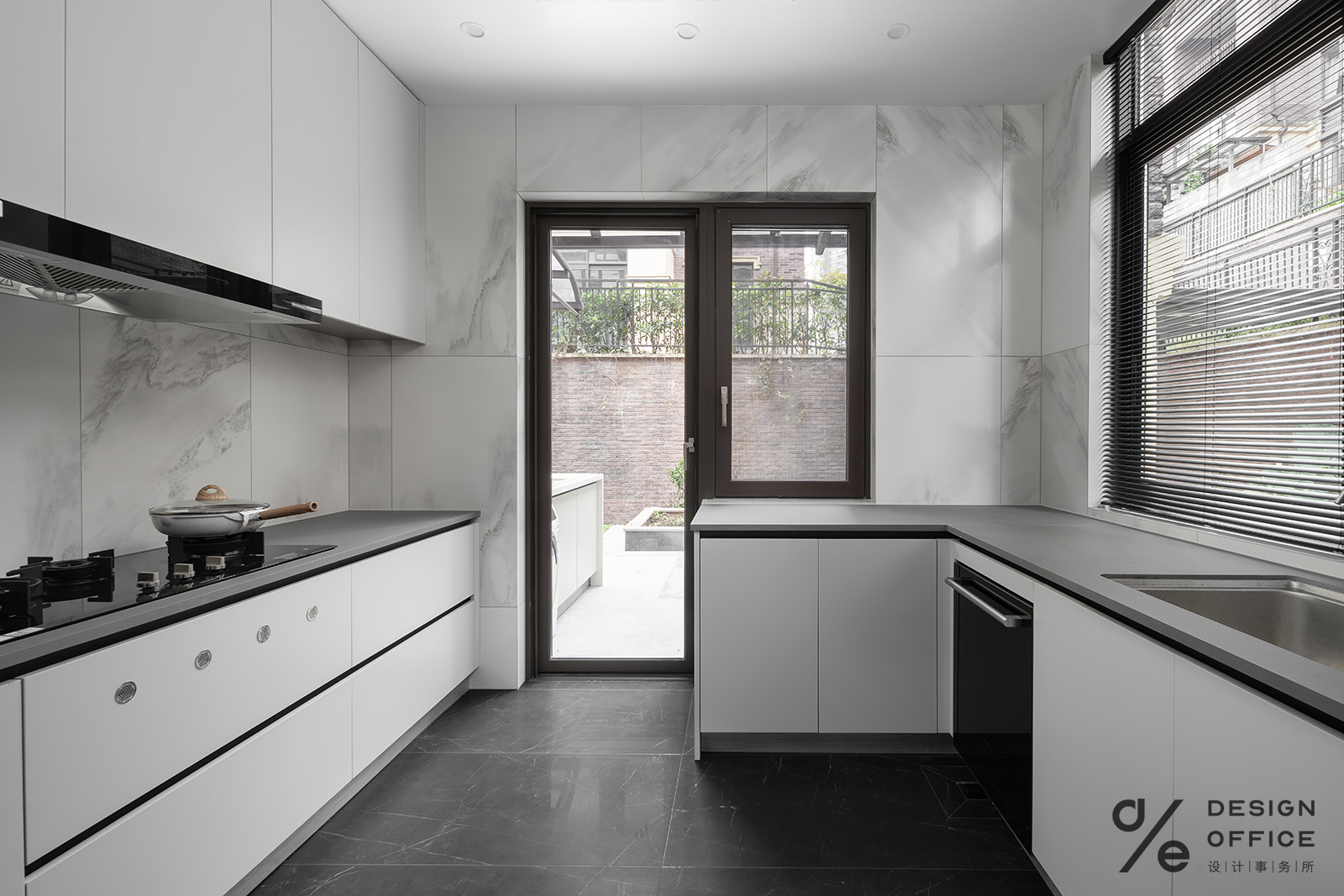 金辉耀江府现代联排别墅设计丨中国重庆丨DE设计事务所-62