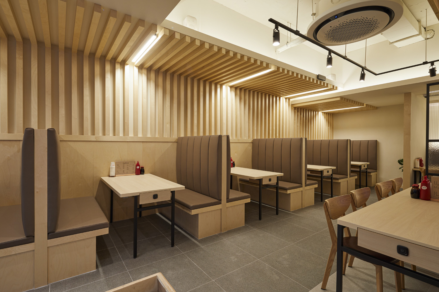 光点照亮 50 平小户型，独特韩式设计展现温馨家居魅力-9