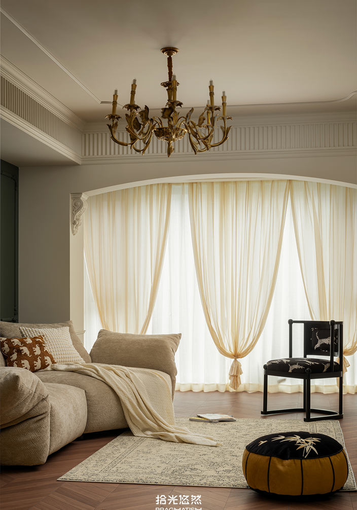 复古轻法式风格房屋设计-14