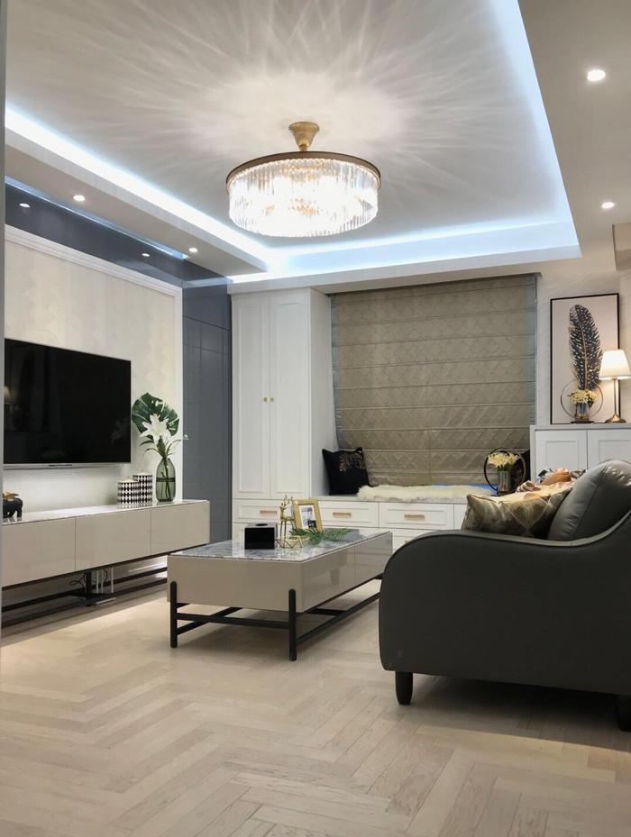 
现代不单单只有黑白灰 -5