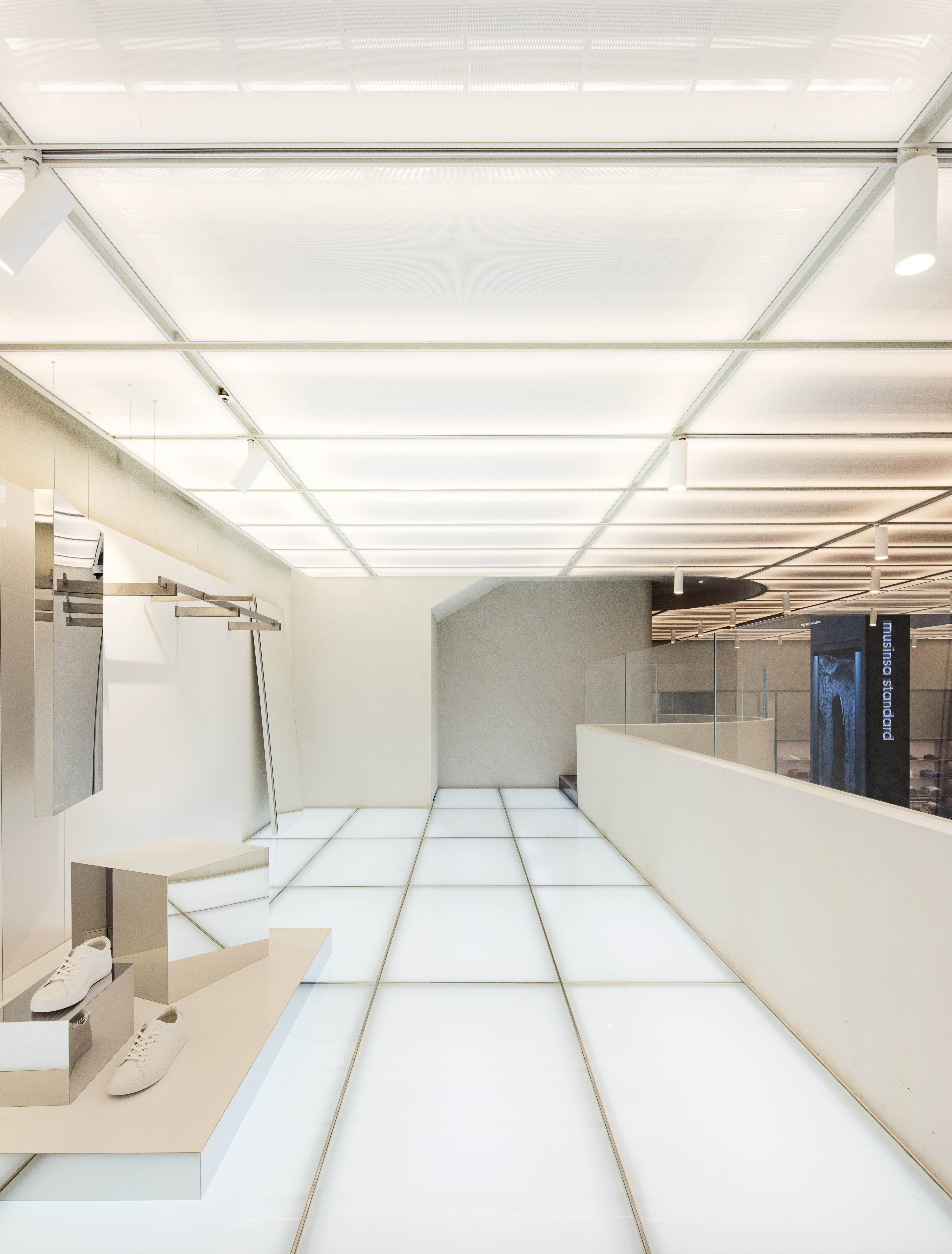 Musinsa Standard 服装店丨韩国首尔丨LABOTORY-14