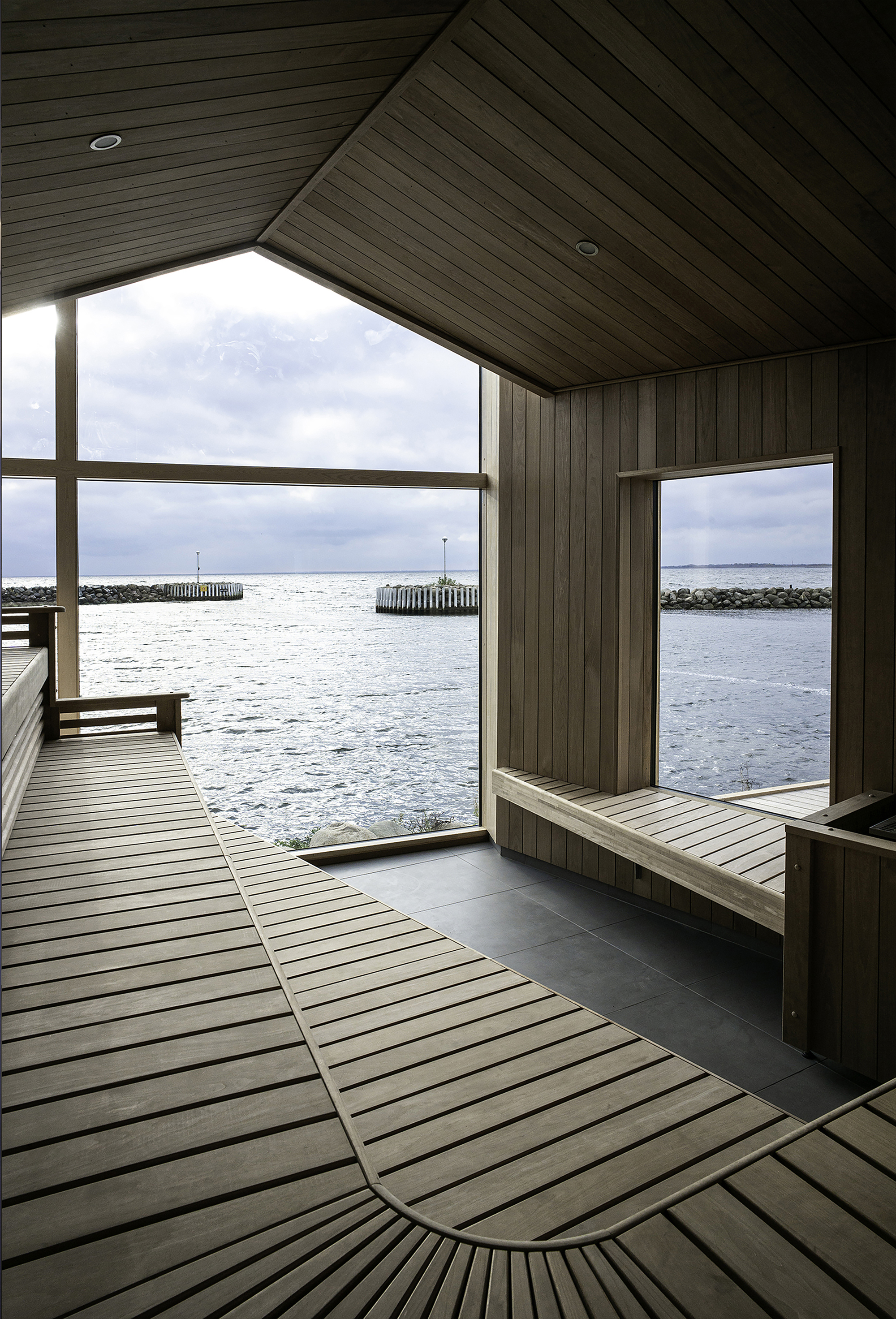 Isfuglen 冬季浴池-6