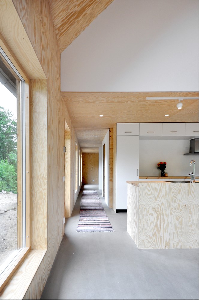 瑞典南部村庄小屋，自然融入与功能并重的室内设计-13