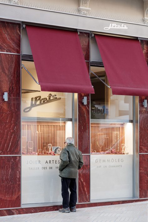 西班牙 J.Prats 珠宝店,历史传承与现代设计交融-6