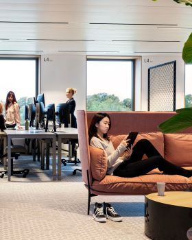 Maersk总部建筑改造为现代园区项目丨丹麦哥本哈根丨PLH