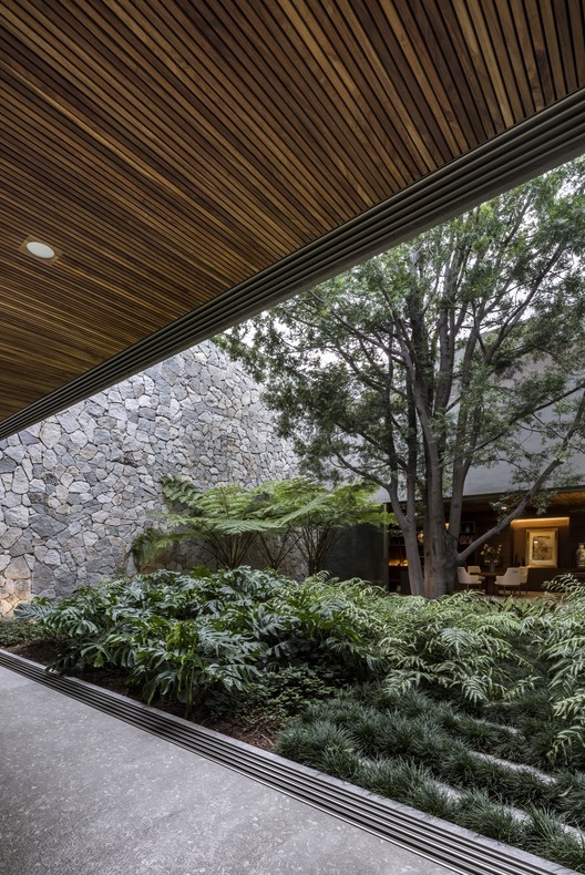 墨西哥瓜达拉哈拉生态住宅设计-2