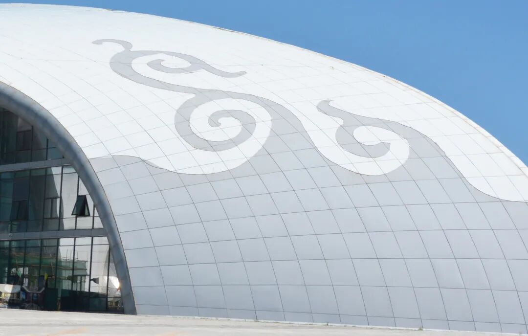 【城市名片】穹庐擎云，蒙韵碧空！中建八局匠心建造草原上的文体明珠-83