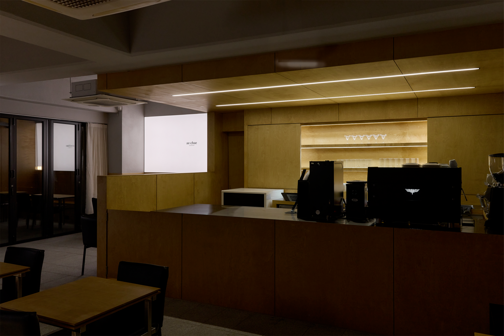 你提供的Ae  chae可能并不是一个准确的词汇，存在拼写错误信息，难以准确翻译，请检查原文内容 丨Docent Design-6