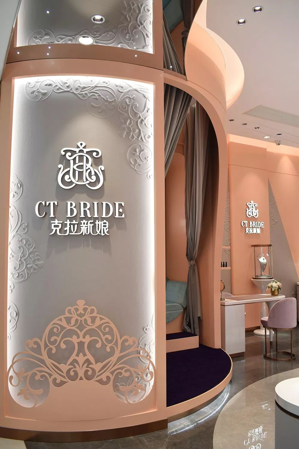 湖南克拉新娘真爱珠宝店,浪漫马车元素诠释爱情真谛-31