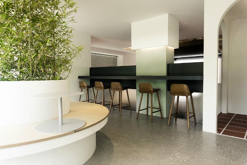 首尔感性白 tone 甜品咖啡厅-8