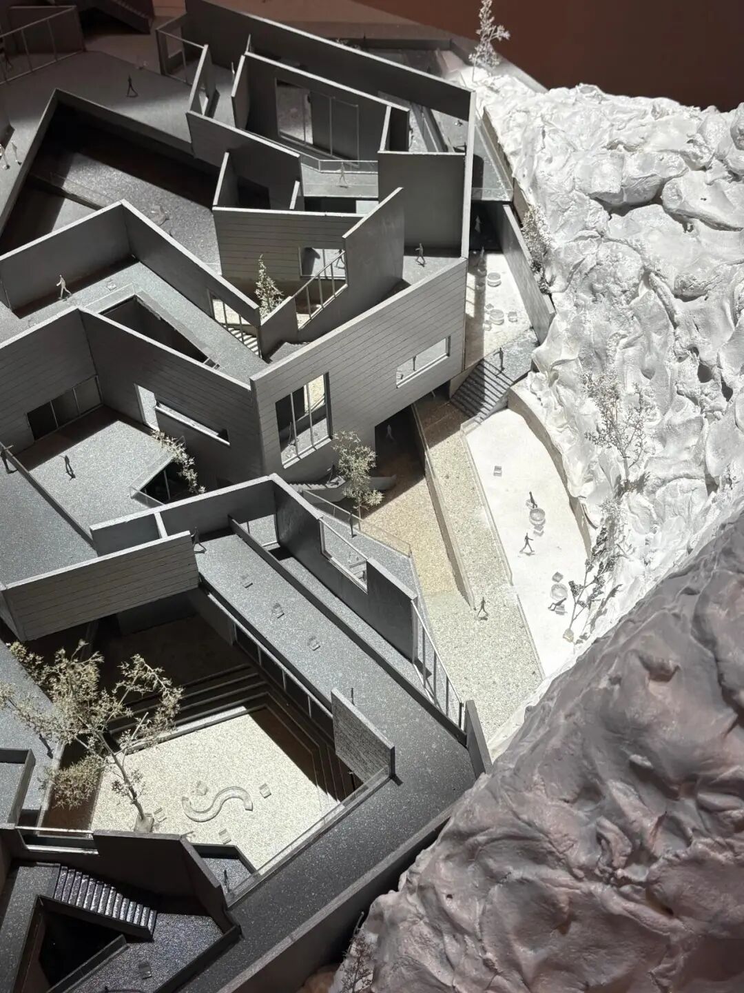 废弃矿坑如何逆袭毕设金奖？国美学子重构苏州园林，打造建筑新经典！-62