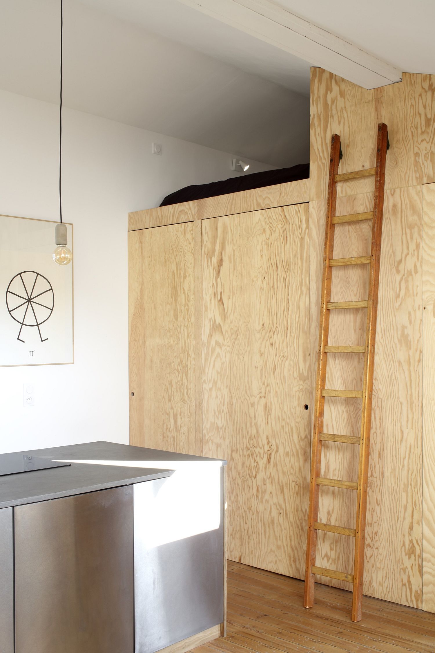 带可变形木质平台的小公寓丨法国丨A6A-13