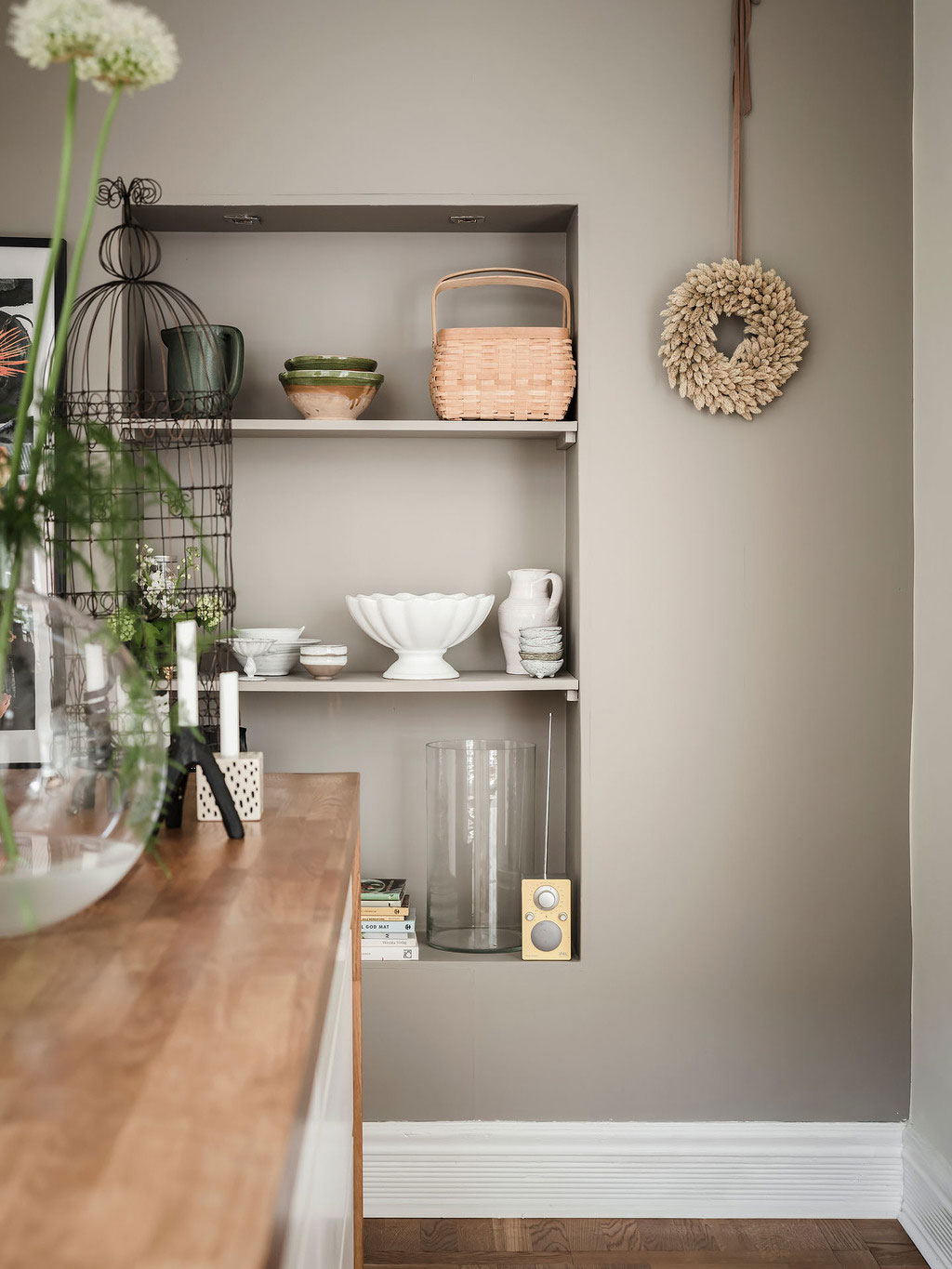 瑞典宽敞明亮的优雅公寓设计-12