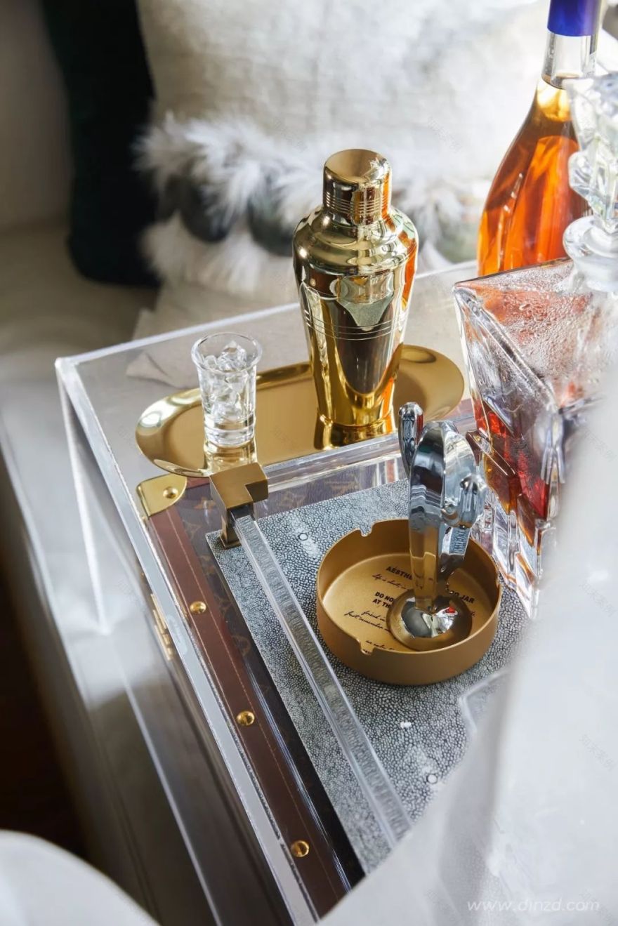 大华·徐州潘安湖首府洋房 | 摩登复古的金色空间-28