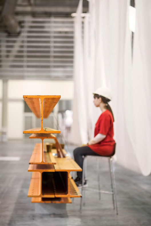 巴塞罗那临时空间建筑 · 环保与历史的完美结合-10