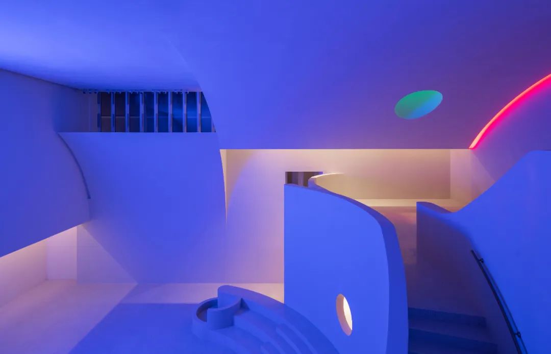 玉山岚峰 正大太阳河咖啡小镇艺术中心丨中国海口丨Wutopia Lab俞挺-37