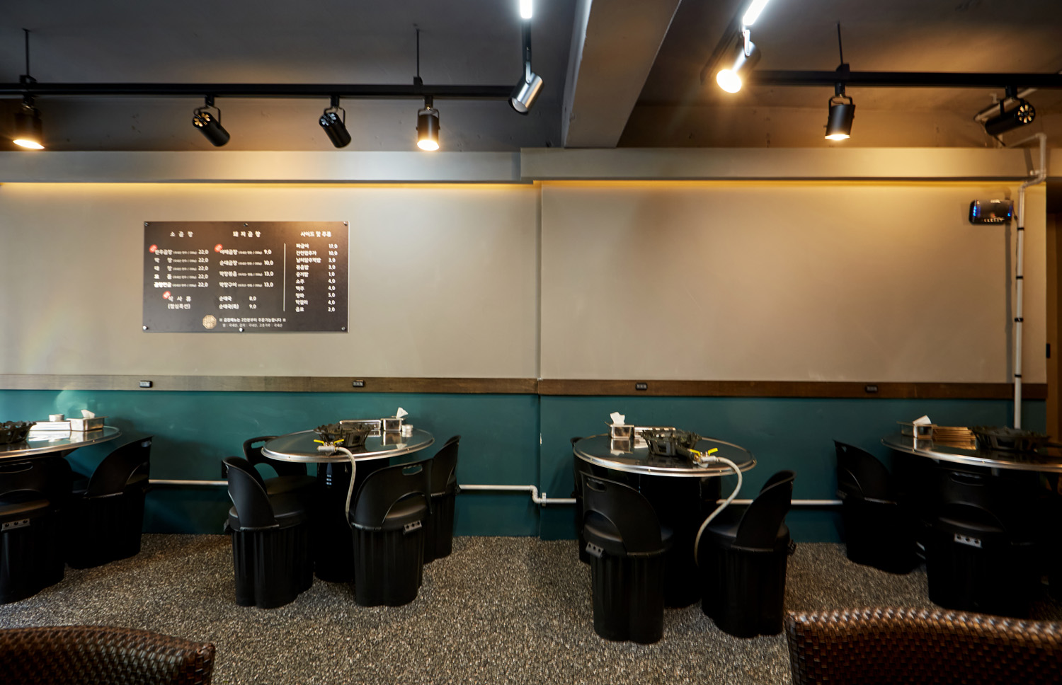 极简设计，16 平小空间的大变身-12