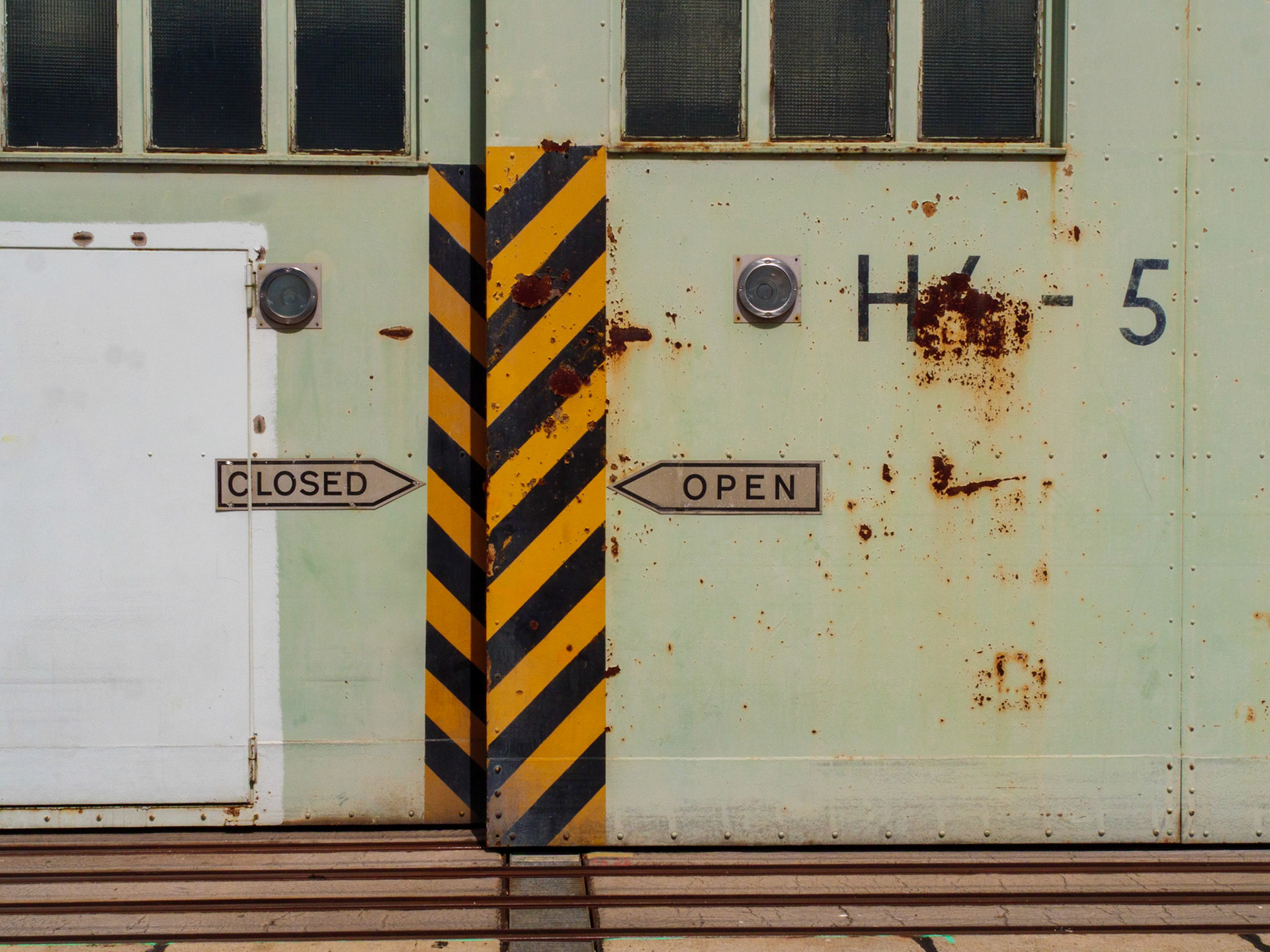 Berlin: Tempelhof Airport-31